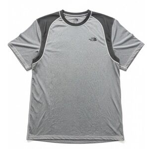 The North Face Men's HyperTrack FlashDry Training Shirt Grey XL Short Sleeve XL